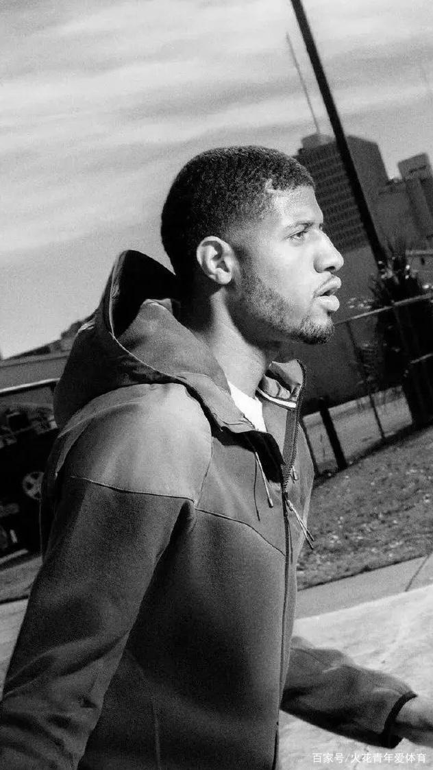 毫不知情！老鹰闪电交易，特雷·杨在替补席被告知交易，黯然离场