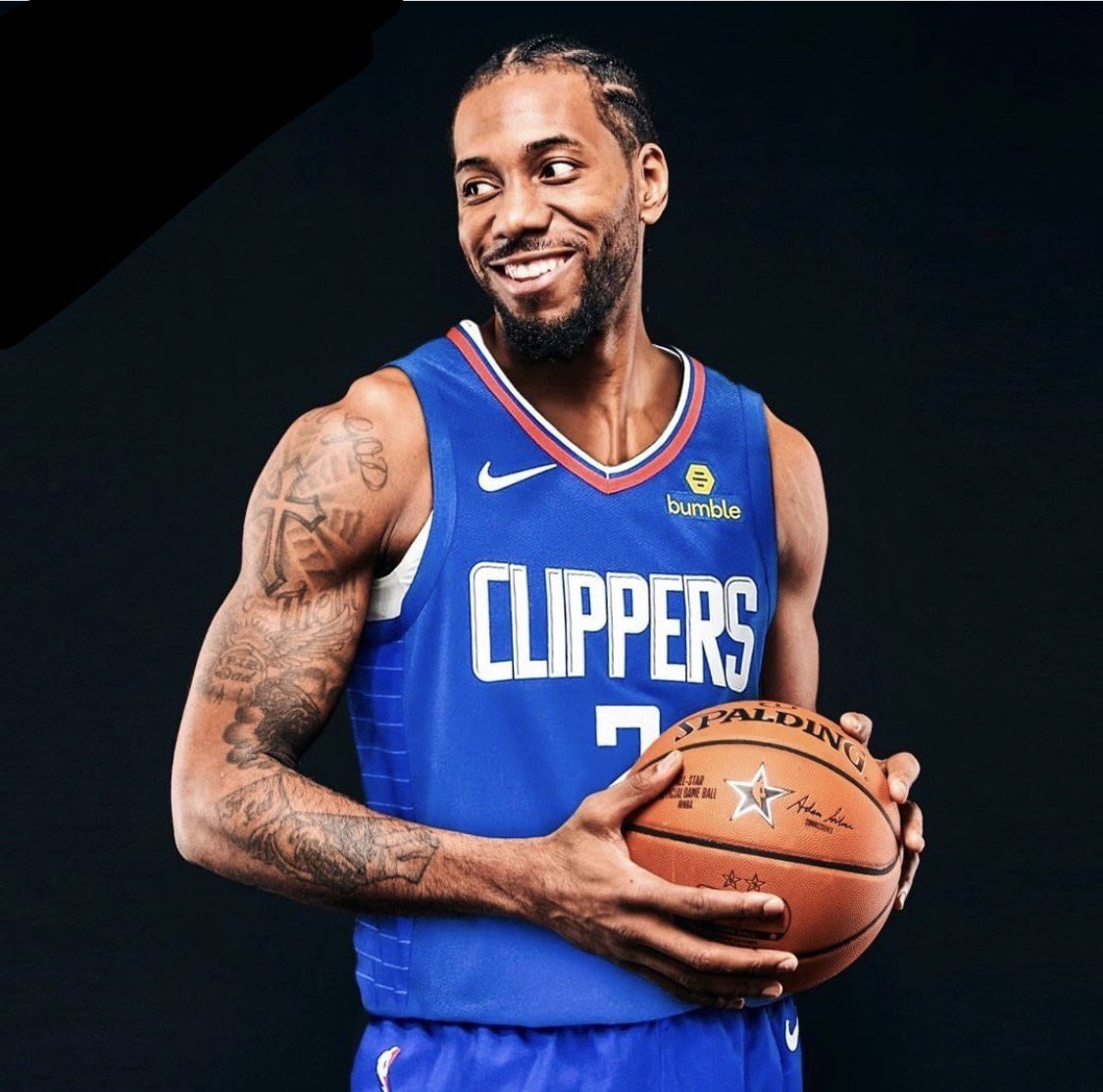 老詹直言东契奇定位明确，湖人仍存隐忧！雷迪克表达不满，斯玛特失误成隐患