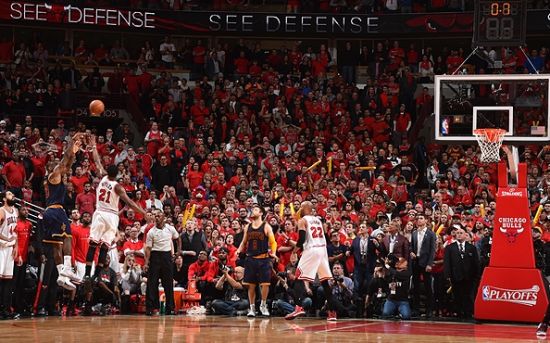 TES官方：队内打野选手Kanavi正式离队