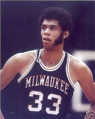 这才是第五人格职业队伍的实力！Gr完成速通，红蝶4抓收尾