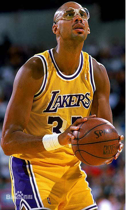 瑞奇·韩德森在达成纪录后的致辞中提到，棒球是他生命中最重要的盗垒