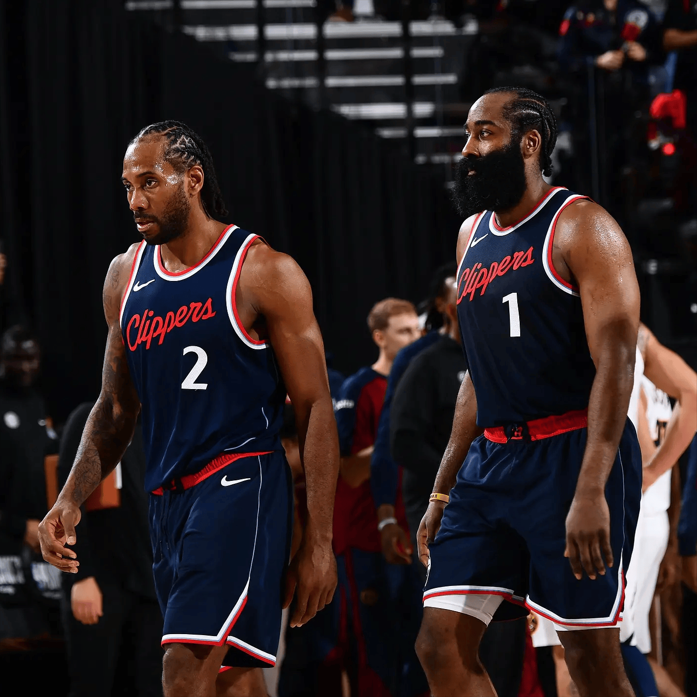 维塔尔世界波 上海海港2-0客胜武汉三镇距榜首3分