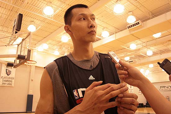 怀特复出力助阿森纳争冠，枪手伤病潮下的坚强回应