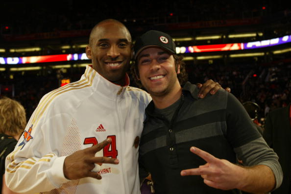 半年DAU破百万、巨人股价飙涨，它为何能撬动Party Game新版图？